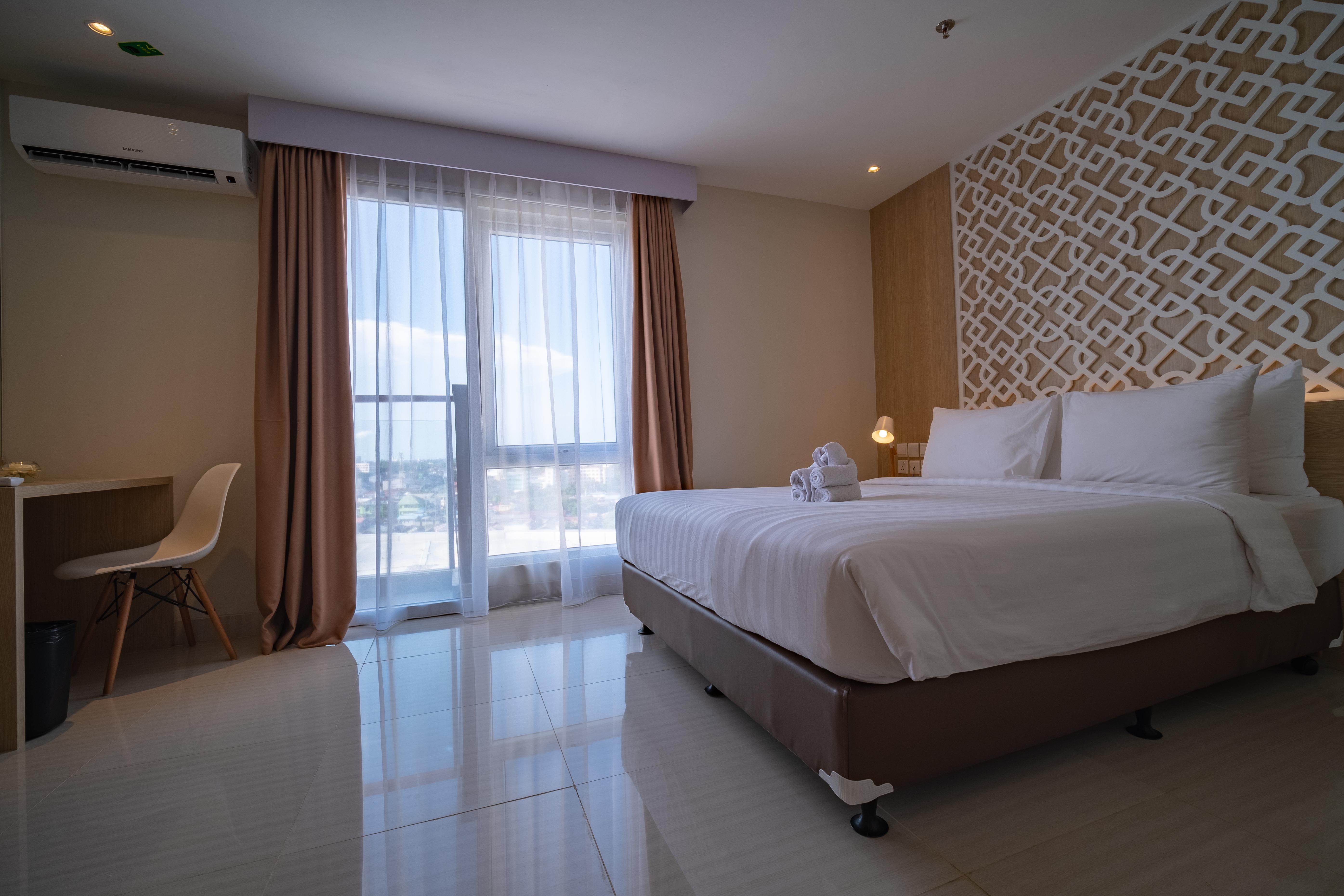 Astara Hotel Balikpapan Bagian luar foto