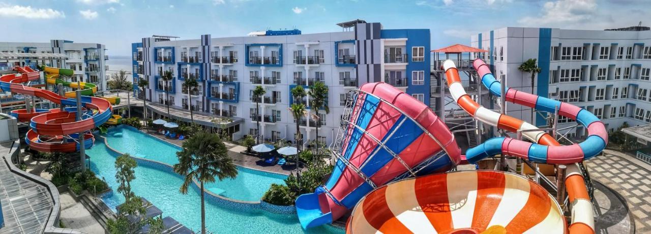 Astara Hotel Balikpapan Bagian luar foto