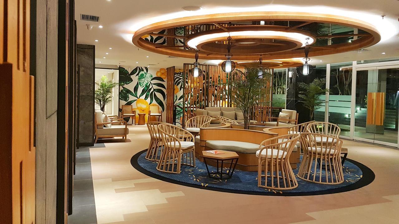 Astara Hotel Balikpapan Bagian luar foto